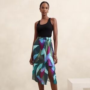 Bananna Republic sz.10 multicolor Silky Crepe  sarong Midi skirt